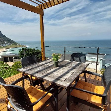 Appartamento A Relaxing Getaway With Ocean Views Città del Capo Esterno foto